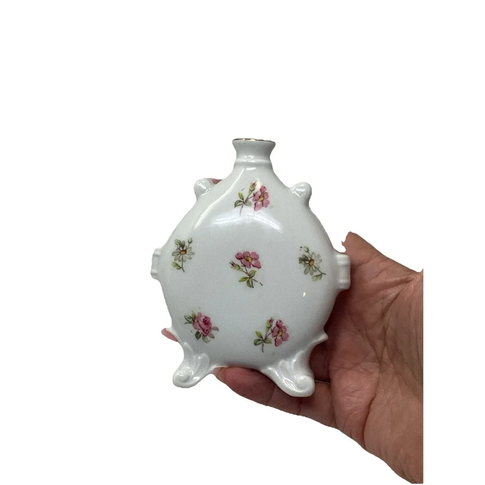 Limoges Miniature Floral Daisy/Roses Porcelain Bud Vase Amphora/Urn Style 4.5